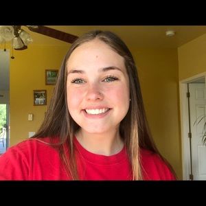 Meet your Posher, Tori